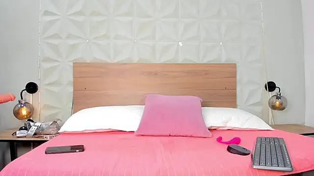 ValeryTrans  online show from February 2026 01:26:01 PM