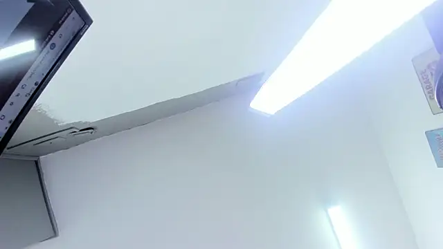 emperatris 23 online show from November 2025 11:32:02 AM