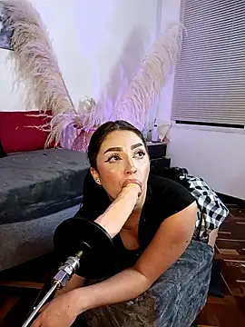 Snapshot of Zafira_ chatting on February 2026 06:24:02 PM Zafira online show from February 2026 06:24:02 PM