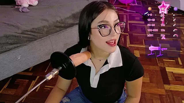 Snapshot of Zafira_ chatting on February 2026 05:02:02 PM Zafira online show from February 2026 05:02:02 PM