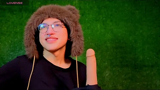 -BlueOpal- online show from November 2025 07:19:01 PM