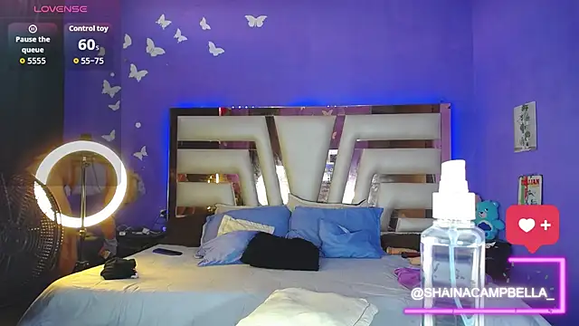 Shaina Monroe online show from October 2025 02:06:02 PM