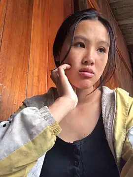 Mai lovely online show from September 2025 03:00:02 AM