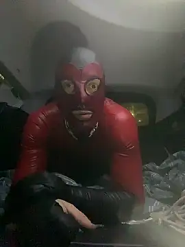 imslutforanyone online show from November 2025 11:18:02 PM