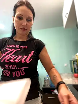 mood berry online show from September 2025 08:07:01 AM