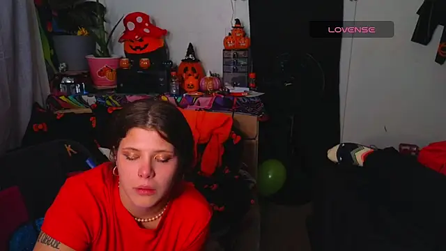 Snapshot of xofrankiefinexo chatting on October 2025 07:09:01 AM xofrankiefinexo online show from October 2025 07:09:01 AM