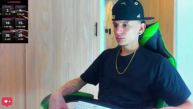 Skinny batman online show from October 2025 06:45:02 PM