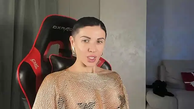 Angel iam online show from January 2026 06:02:02 PM