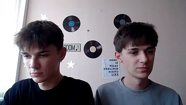 Hoot Dude  online show from October 2025 11:05:02 AM