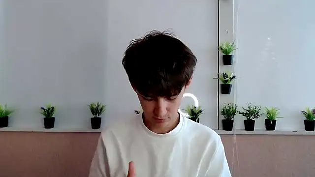 Hoot Dude  online show from October 2025 11:55:01 AM