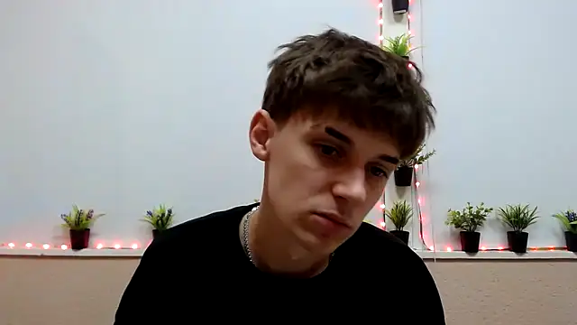 Hoot Dude  online show from October 2025 02:21:02 PM