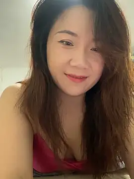 Snapshot of Momo-9988 chatting on November 2025 12:56:01 PM Momo-9988 online show from November 2025 12:56:01 PM