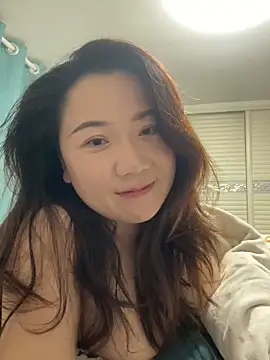 Snapshot of Momo-9988 chatting on December 2025 03:54:02 PM Momo-9988 online show from December 2025 03:54:02 PM