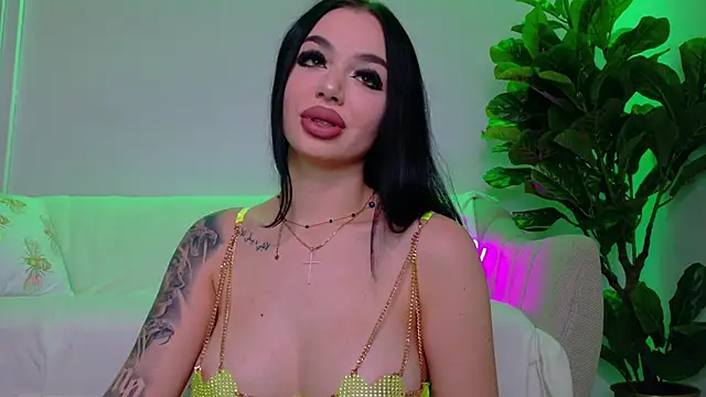 TiaBelle online show from November 2025 08:34:02 PM