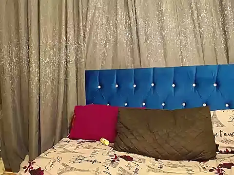 BustyBMWx online show from November 2025 08:58:02 AM