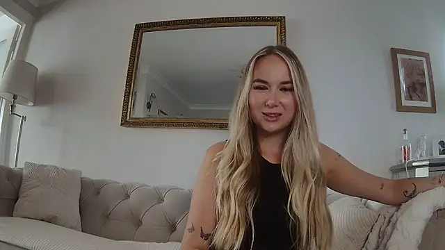 BarbieDolly x online show from September 2025 01:27:01 PM