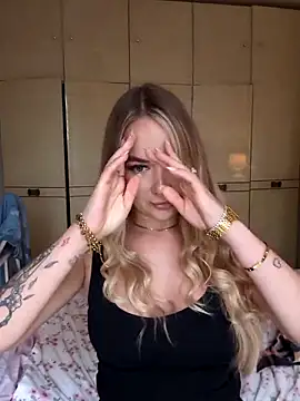 BarbieDolly x online show from October 2025 02:03:02 PM