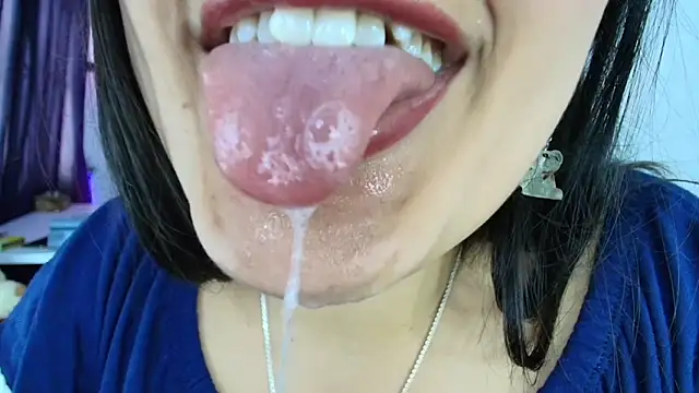 Snapshot of Hinata_21_ chatting on February 2026 08:47:01 PM Hinata 21 online show from February 2026 08:47:01 PM