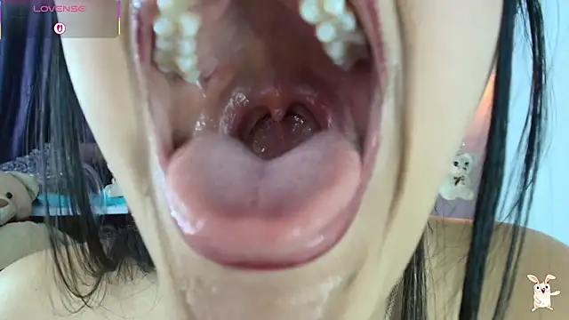 Snapshot of Hinata_21_ chatting on February 2026 08:53:01 PM Hinata 21 online show from February 2026 08:53:01 PM