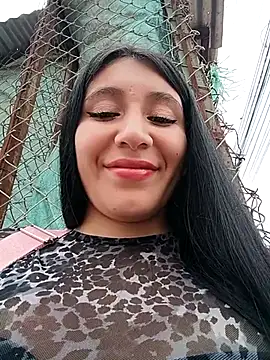   Antonella online show from October 2025 03:02:02 PM