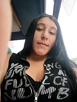   Antonella online show from October 2025 02:54:01 PM