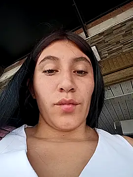   Antonella online show from November 2025 03:36:02 PM