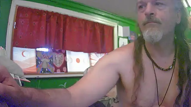 HippieDad333 online show from June 2026 10:53:02 AM
