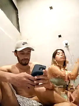 Valentino2325 online show from September 2025 12:36:02 AM