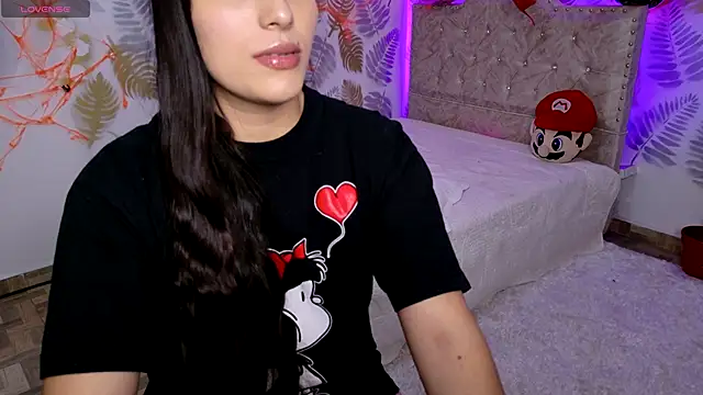 Snapshot of CattleyaAngel chatting on October 2025 06:21:01 PM CattleyaAngel online show from October 2025 06:21:01 PM