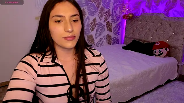 Snapshot of CattleyaAngel chatting on November 2025 09:59:01 PM CattleyaAngel online show from November 2025 09:59:01 PM