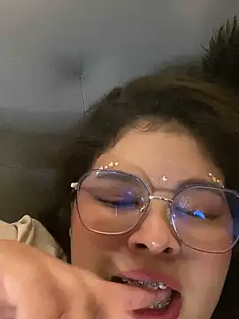 Nina Rouge7 online show from October 2025 02:47:01 PM