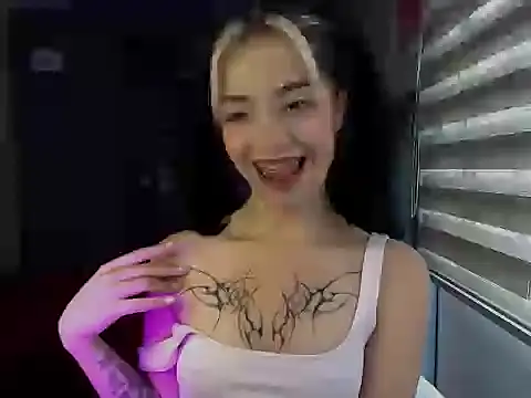 Kittyross online show from September 2025 08:36:02 PM