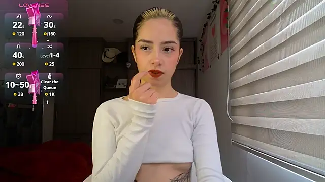 Kittyross online show from February 2026 04:02:01 PM