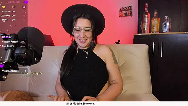 tellmemaddie online show from April 2026 12:55:02 AM