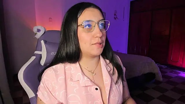 tellmemaddie online show from May 2026 11:00:01 PM