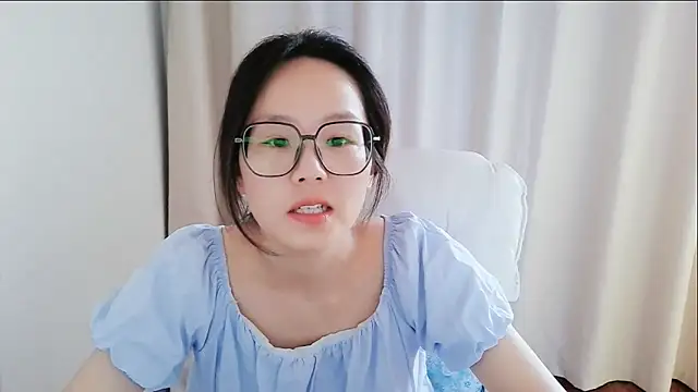 guai00 online show from June 2026 06:00:01 AM