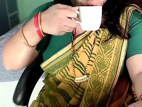 BABITA KUMARII online show from November 2025 04:51:02 PM