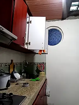 LucasGaeel online show from October 2025 06:38:02 PM