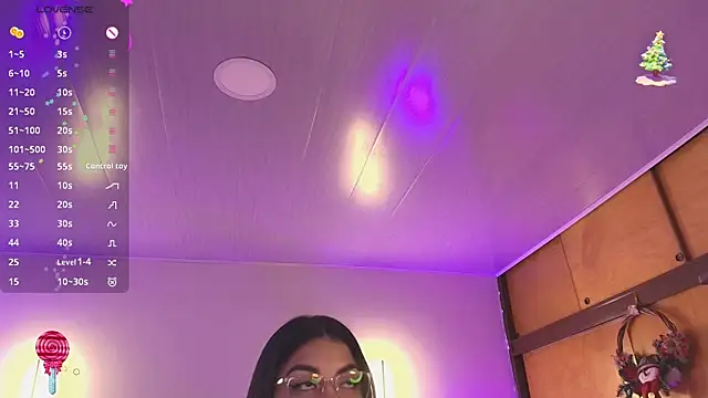 kloe28 online show from November 2025 04:37:02 AM