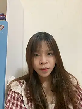 Hanaa07  online show from October 2025 12:33:02 AM