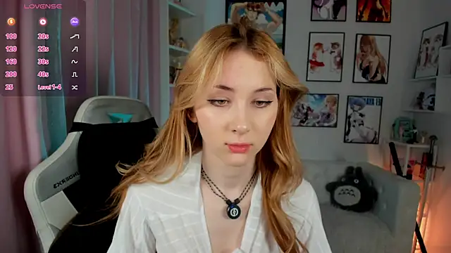 LiraKink online show from March 2026 04:01:02 AM