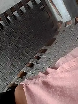 Cuty nensi online show from September 2025 05:02:02 AM