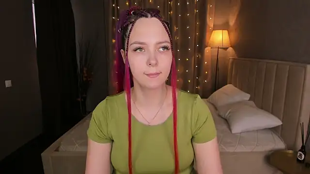 Monica  Queen online show from January 2026 05:23:02 AM