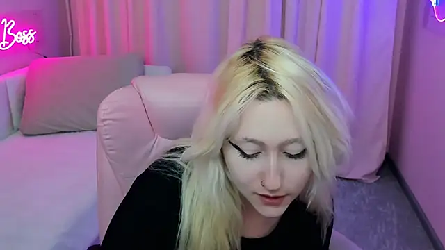 Snapshot of JuliaSharkk chatting on September 2025 03:37:02 PM JuliaSharkk online show from September 2025 03:37:02 PM