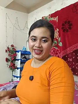 Love Queen11 online show from July 2026 04:46:02 PM
