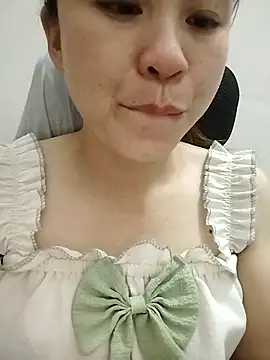 Girl Shy2000 online show from November 2025 10:46:02 AM