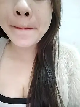 Girl Shy2000 online show from November 2025 11:44:01 AM