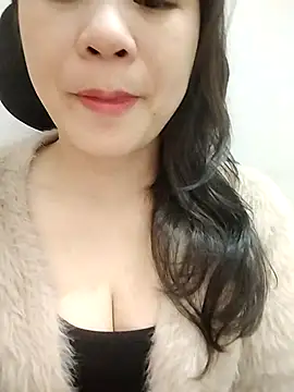 Girl Shy2000 online show from January 2026 12:38:01 AM