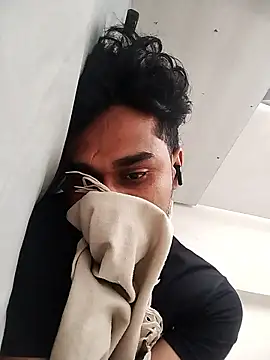 Ilhaamgrey online show from October 2025 11:41:02 AM