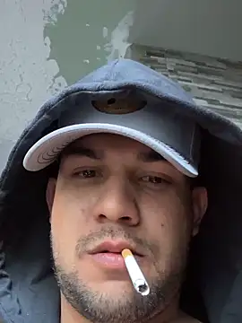 Moisesjrtapia online show from November 2025 03:25:01 PM